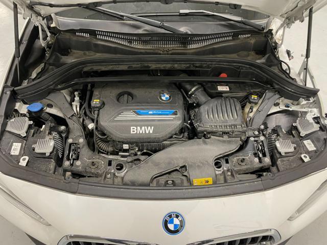 BMW X2 XDRIVE25E BUSINESS-X