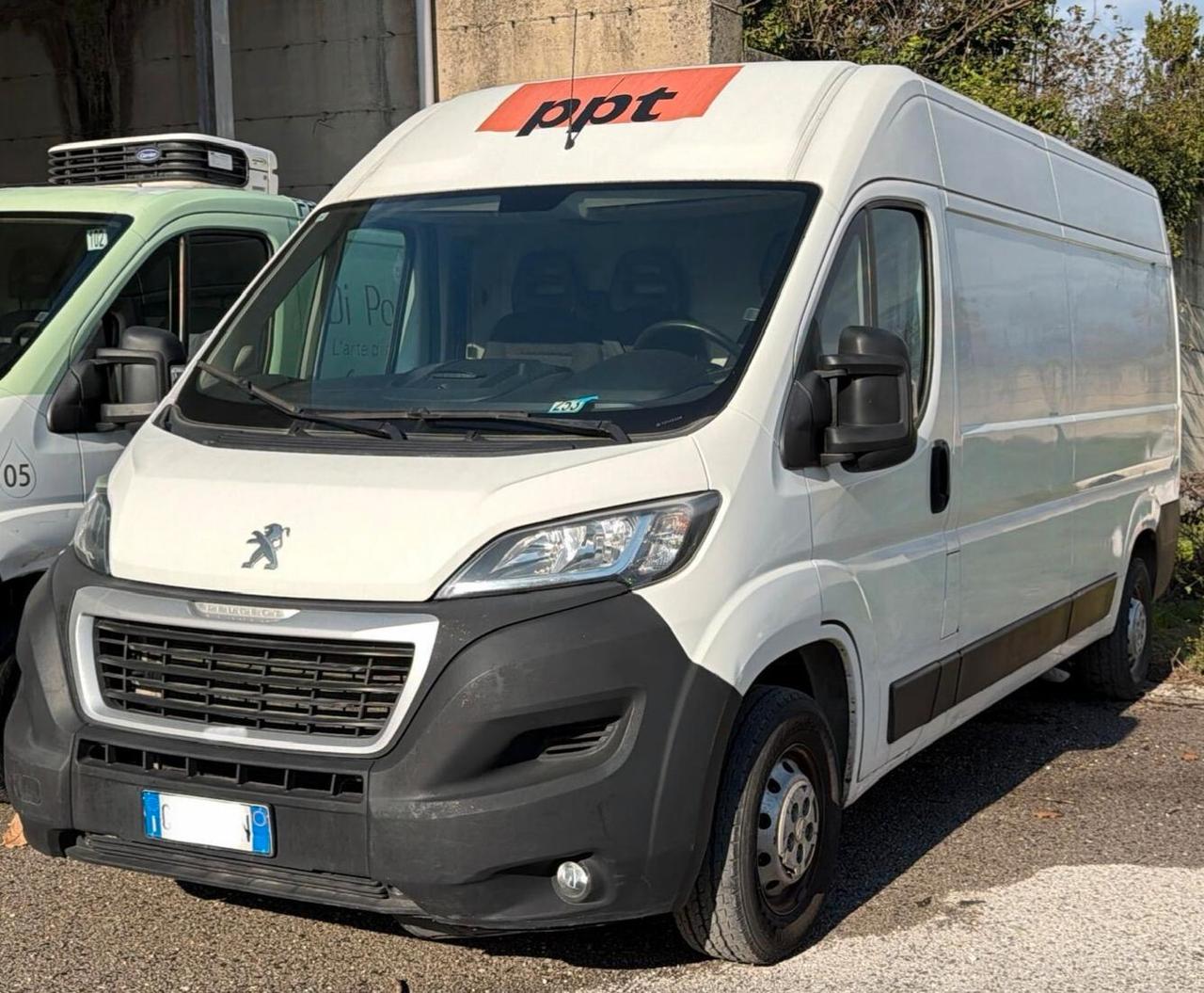 Peugeot Boxer MAXI 2.2HDI 140CV 2020