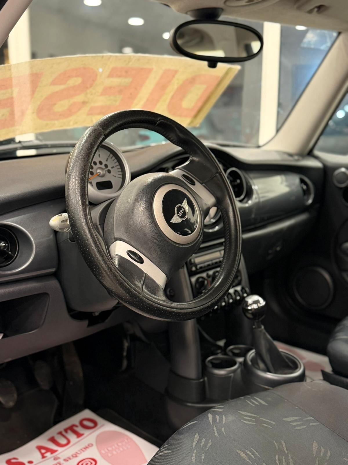 Mini Cooper One D Diesel Full Optional