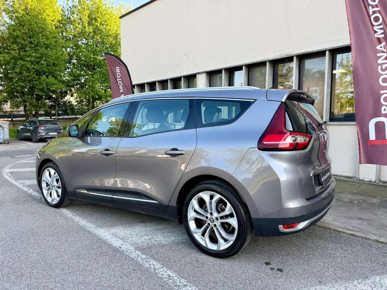 Renault Grand Scenic 7 POSTI