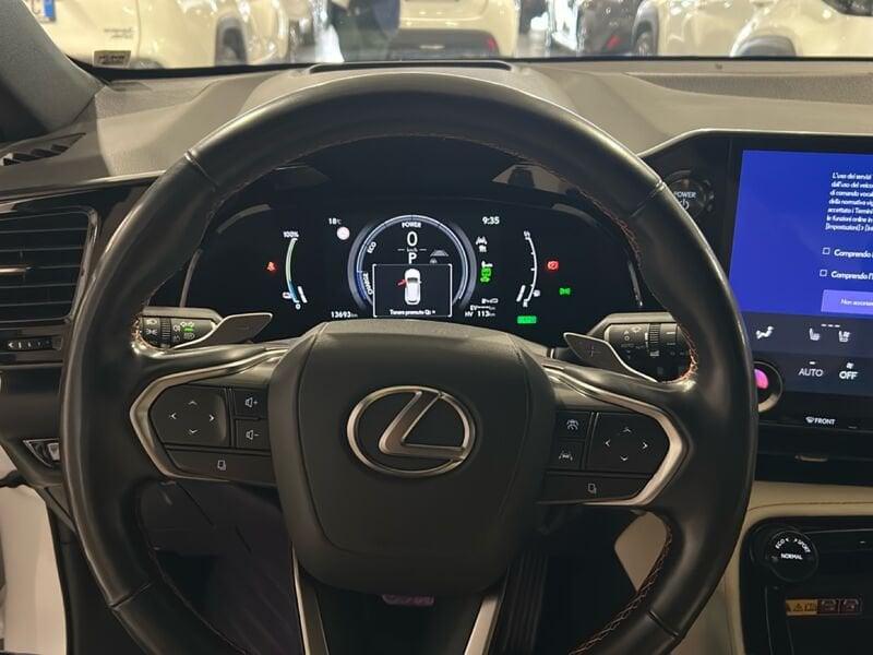 Lexus NX Plug-in Luxury 4WD