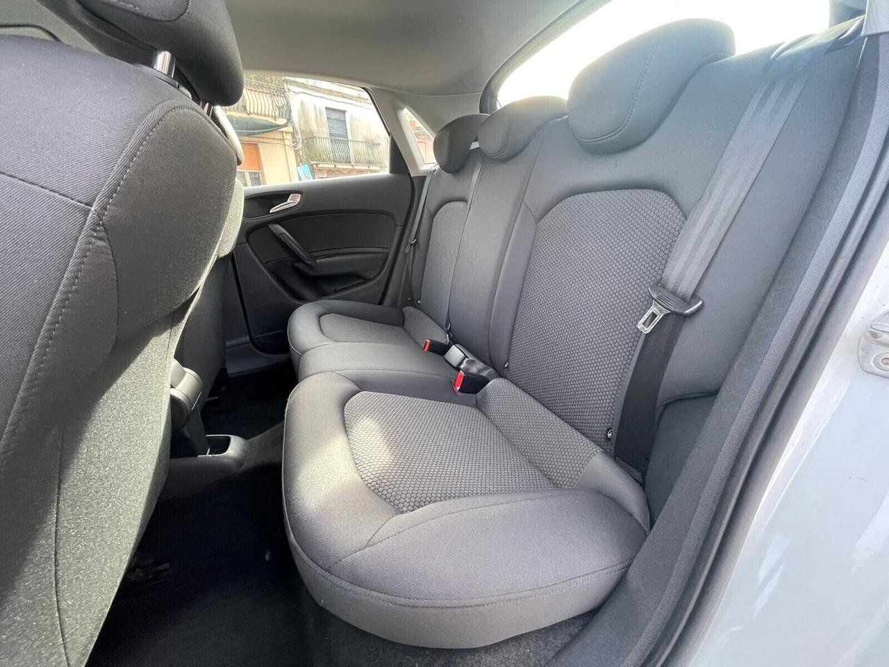 Audi A1 SPB 1.6 TDI Admired S-LINE S-Tronic