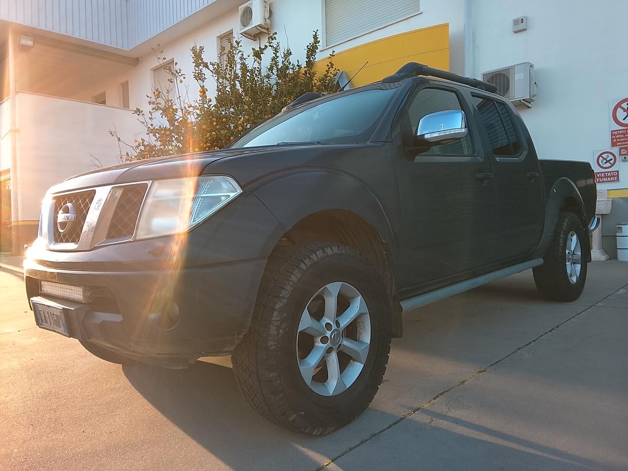 NISSAN Navara Doppia Cabina 2.500 dCi 171cv 4WD