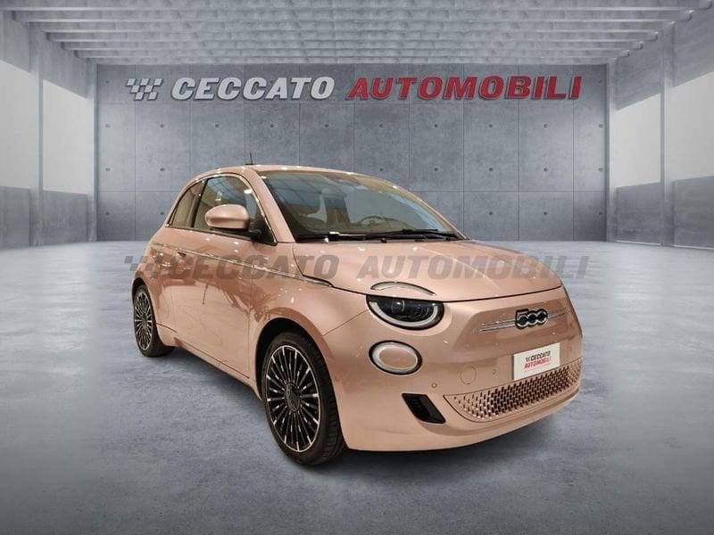 FIAT 500 500e 3+1 42 kWh La Prima