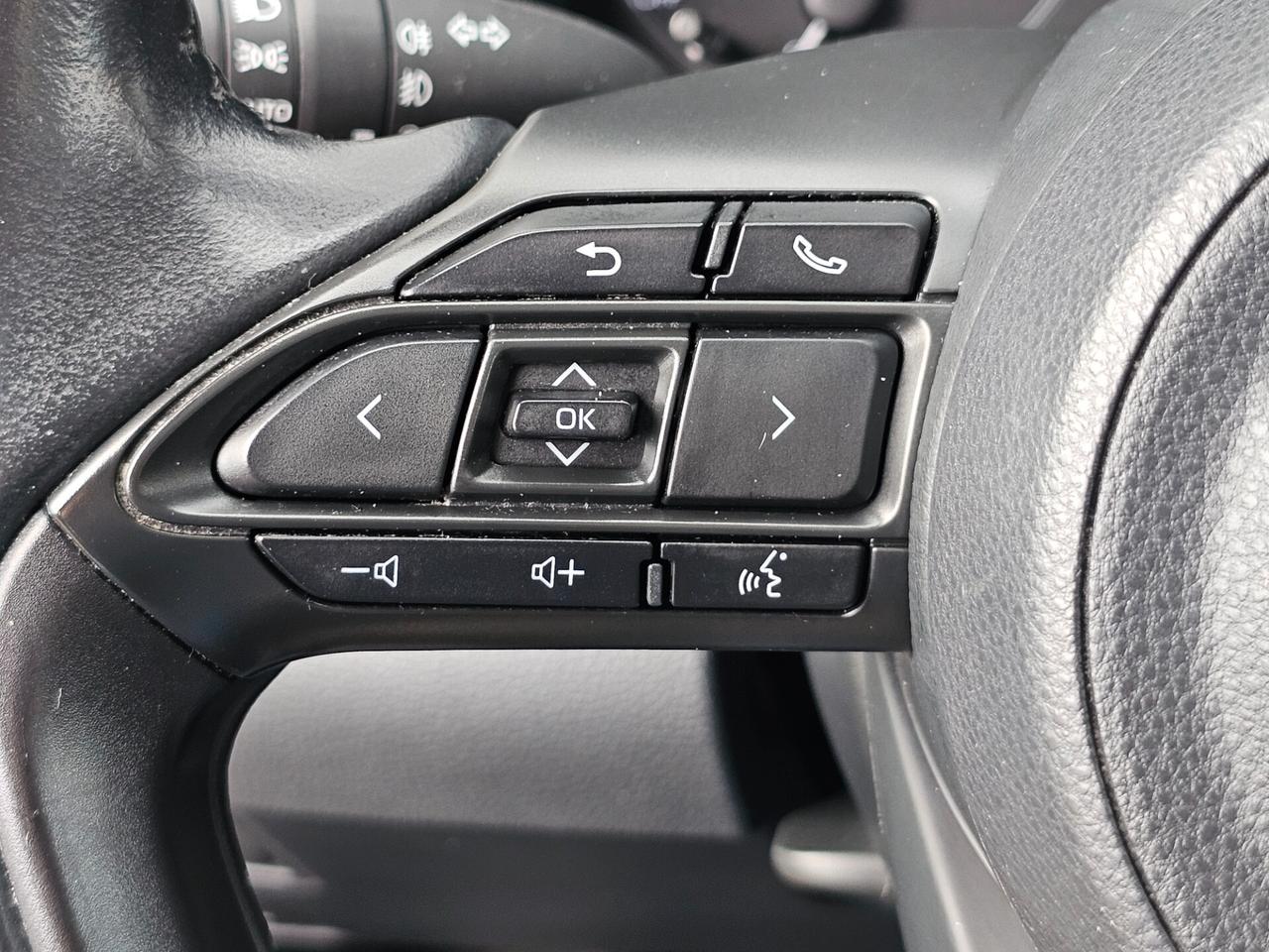 Toyota Yaris 1.5 Hybrid 5 porte Business