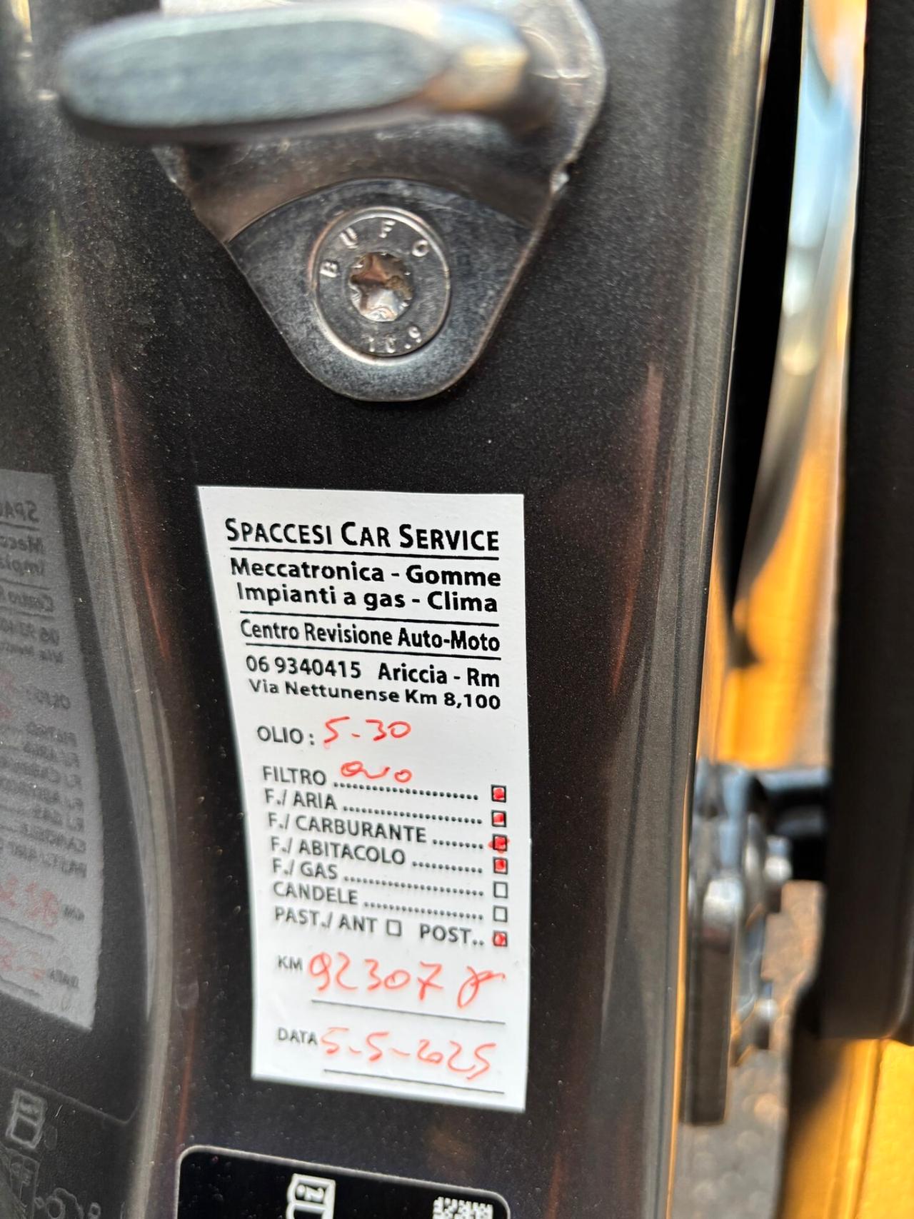 Jaguar E-Pace 2.0D 150 CV AWD aut. R-Dynamic S