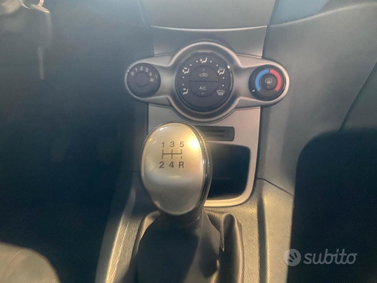 Ford Fiesta 1.2 Benzina Exclusive - 5 porte
Auto i