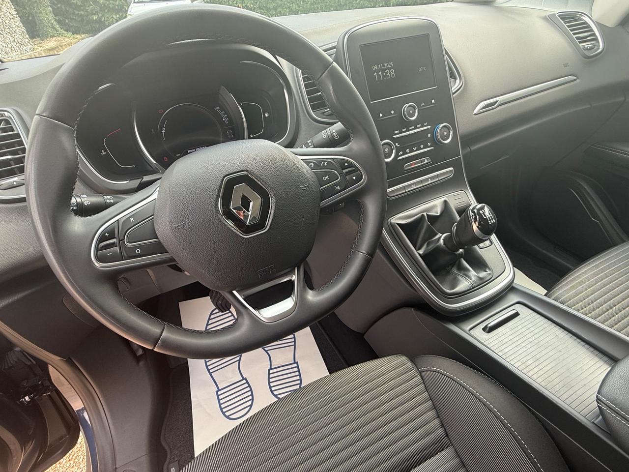 Renault Grand Scenic Blue dCi 120 CV Initiale Paris