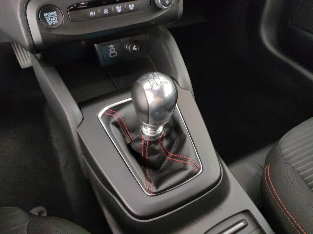 FORD Focus V 2022 - Focus 1.0t ecoboost h ST-Line 125cv