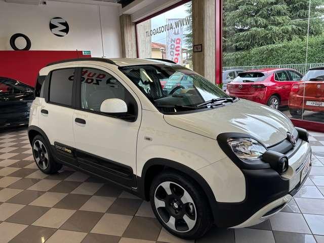 Fiat New Panda PANDINA Cross 1.0 70CV HYBRID