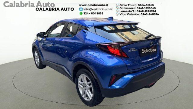 TOYOTA C-HR 1.8 Hybrid E-CVT Active