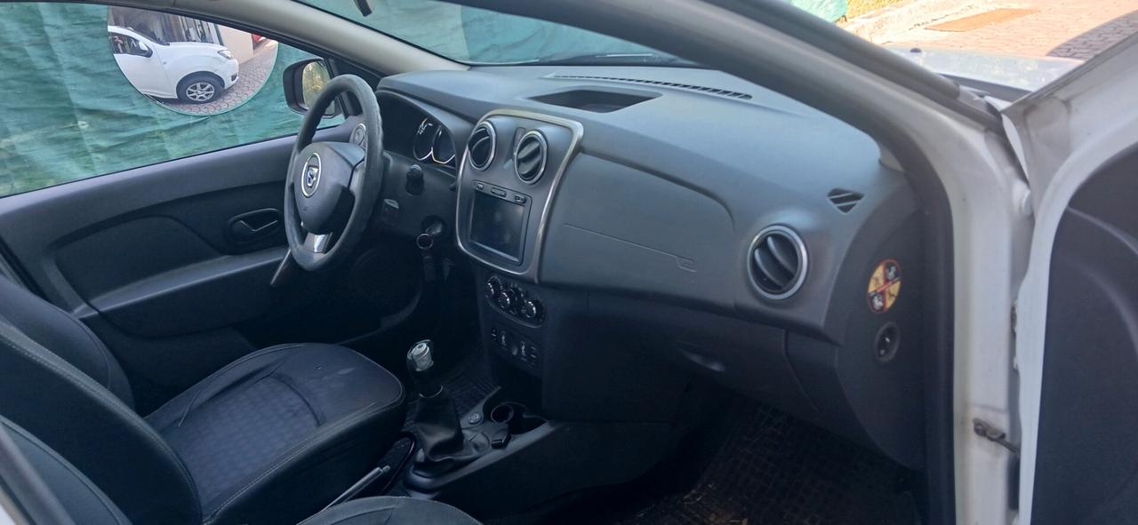 Dacia Nuova Sandero 1.2 GPL neopatentati