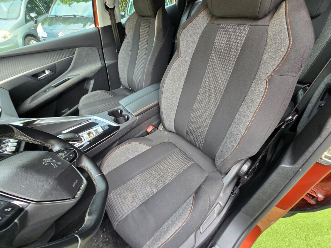 Peugeot 3008 1.5HDI 130CV Allure 130000KM-2019