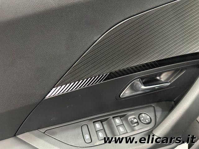 PEUGEOT 2008 Puretech S&S Allure