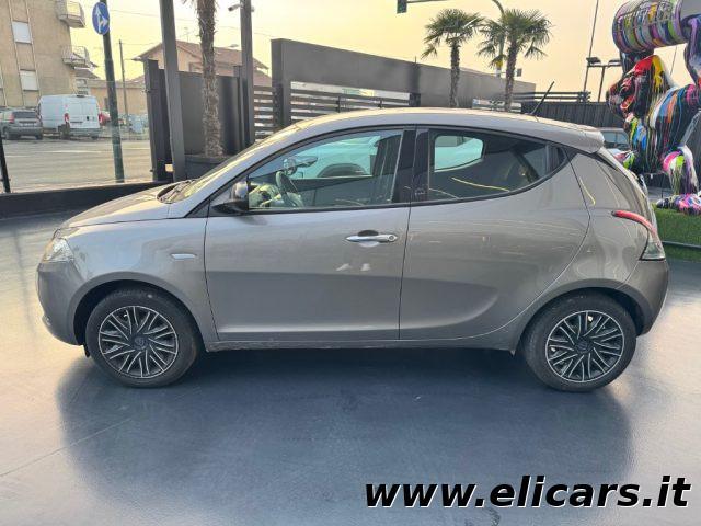 LANCIA Ypsilon 1.0 FireFly 5 porte S&S Hybrid Ecochic Gold