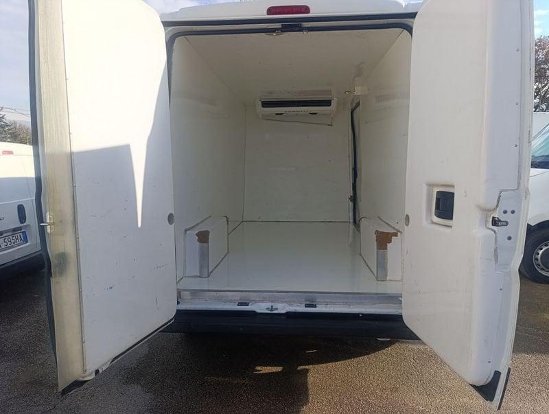 Peugeot Boxer Boxer 333 2.2 BlueHDi 165 FRIGORIFERO