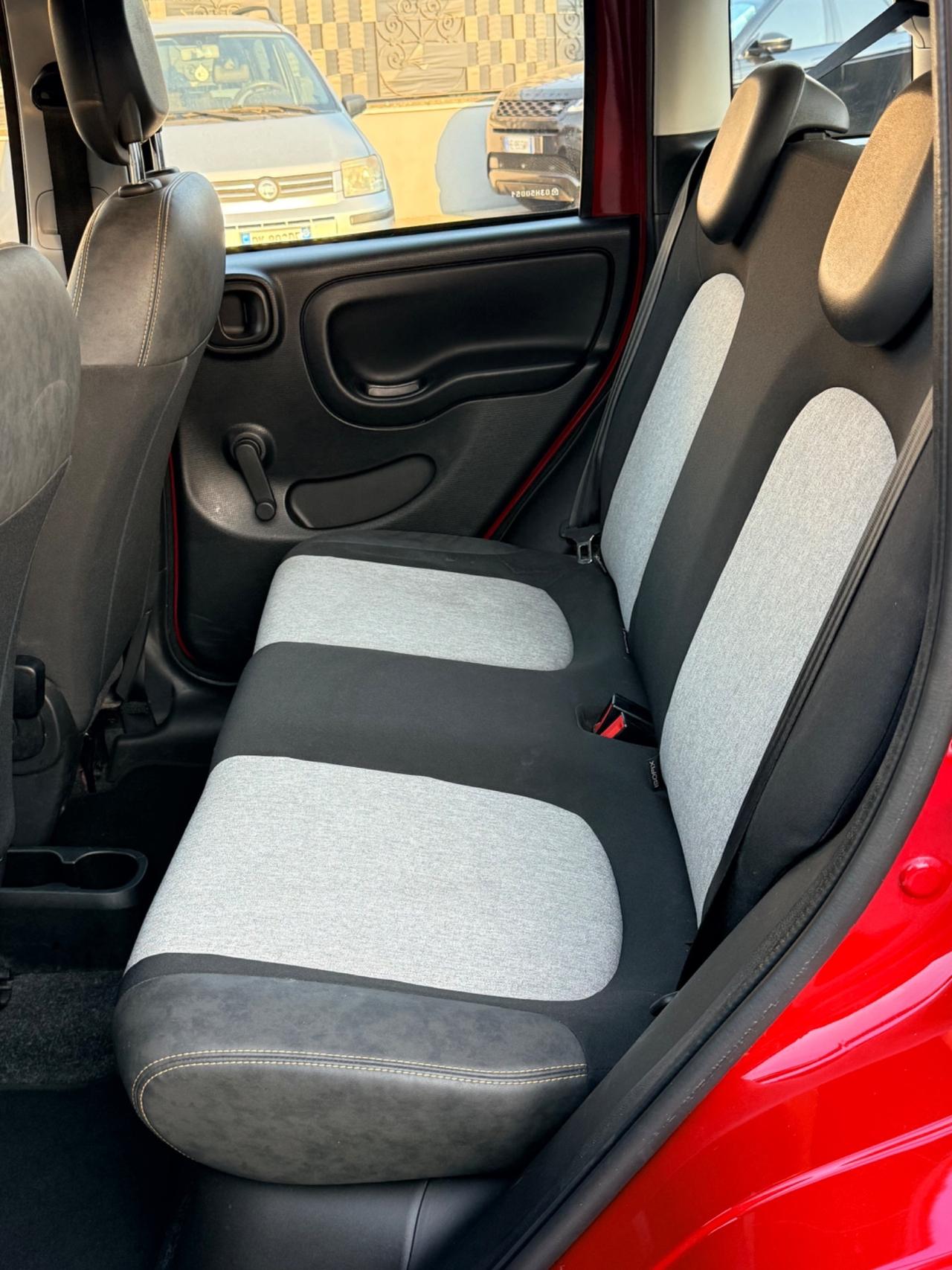 Fiat Panda Cross 1.0 FireFly S&S Hybrid