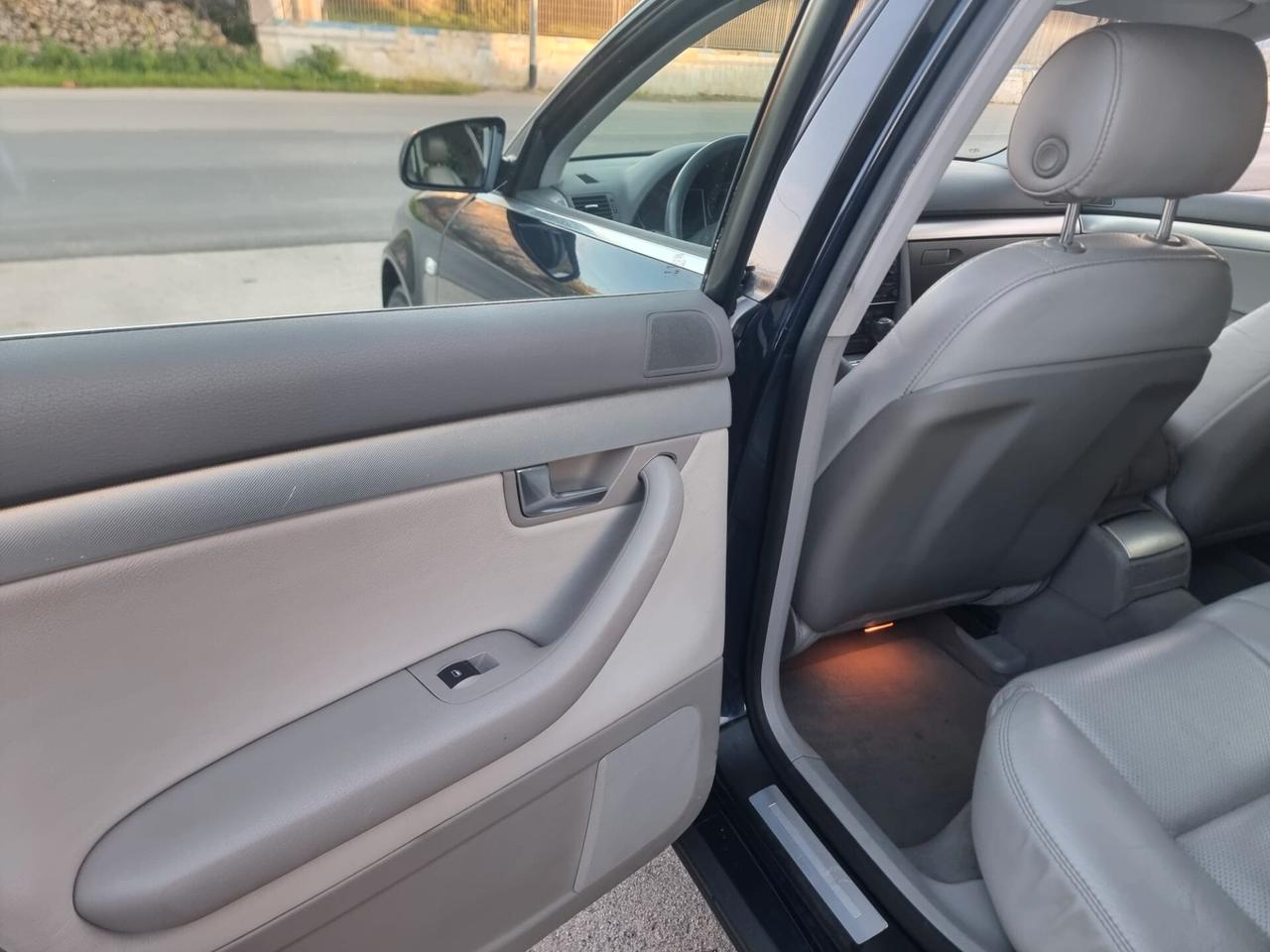 Audi A4 2.0 16V TDI Avant