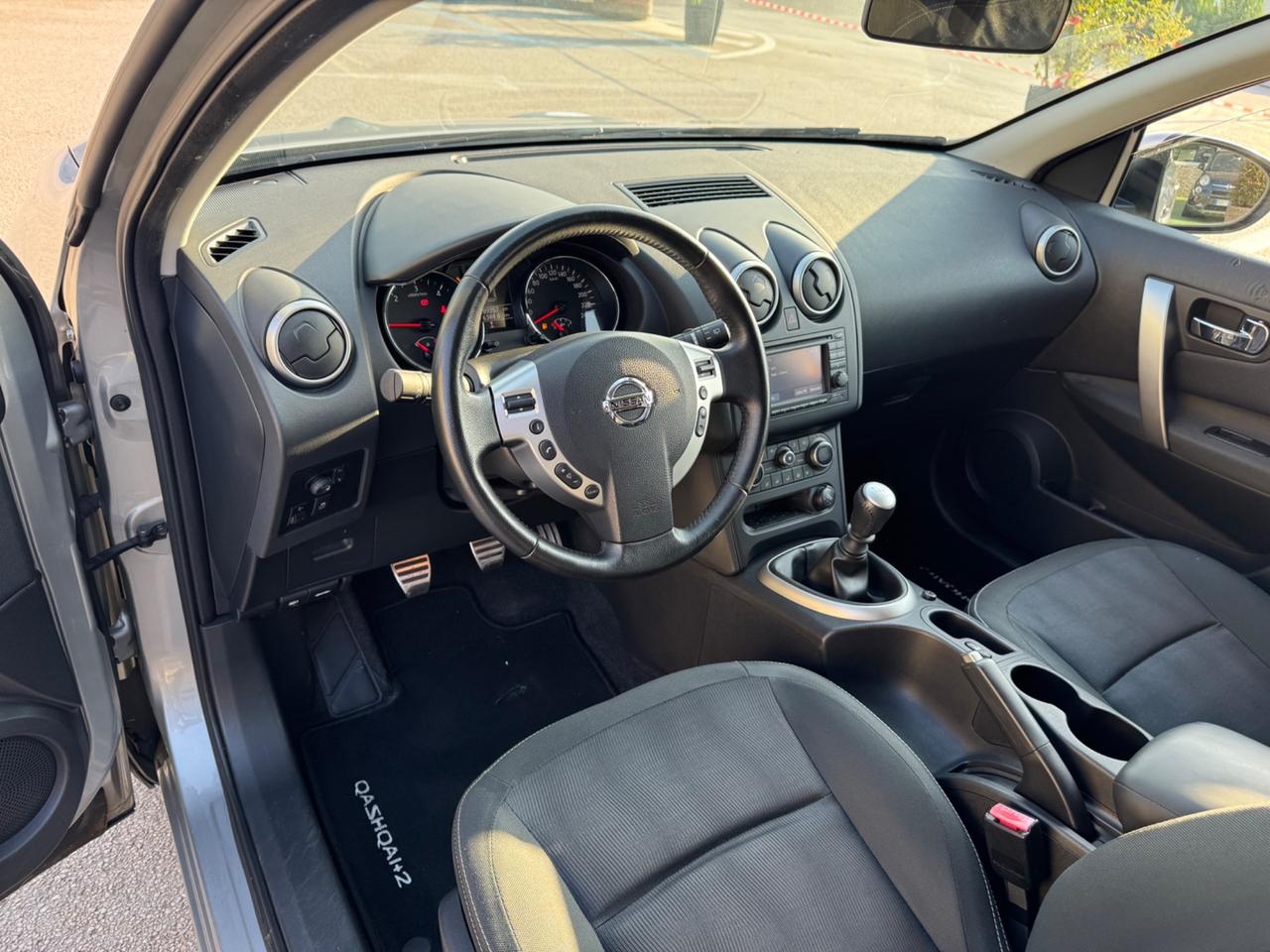Nissan Qashqai Qashqai+2 2.0 dCi DPF Tekna TETTO, NAVI, RETROCAMERA