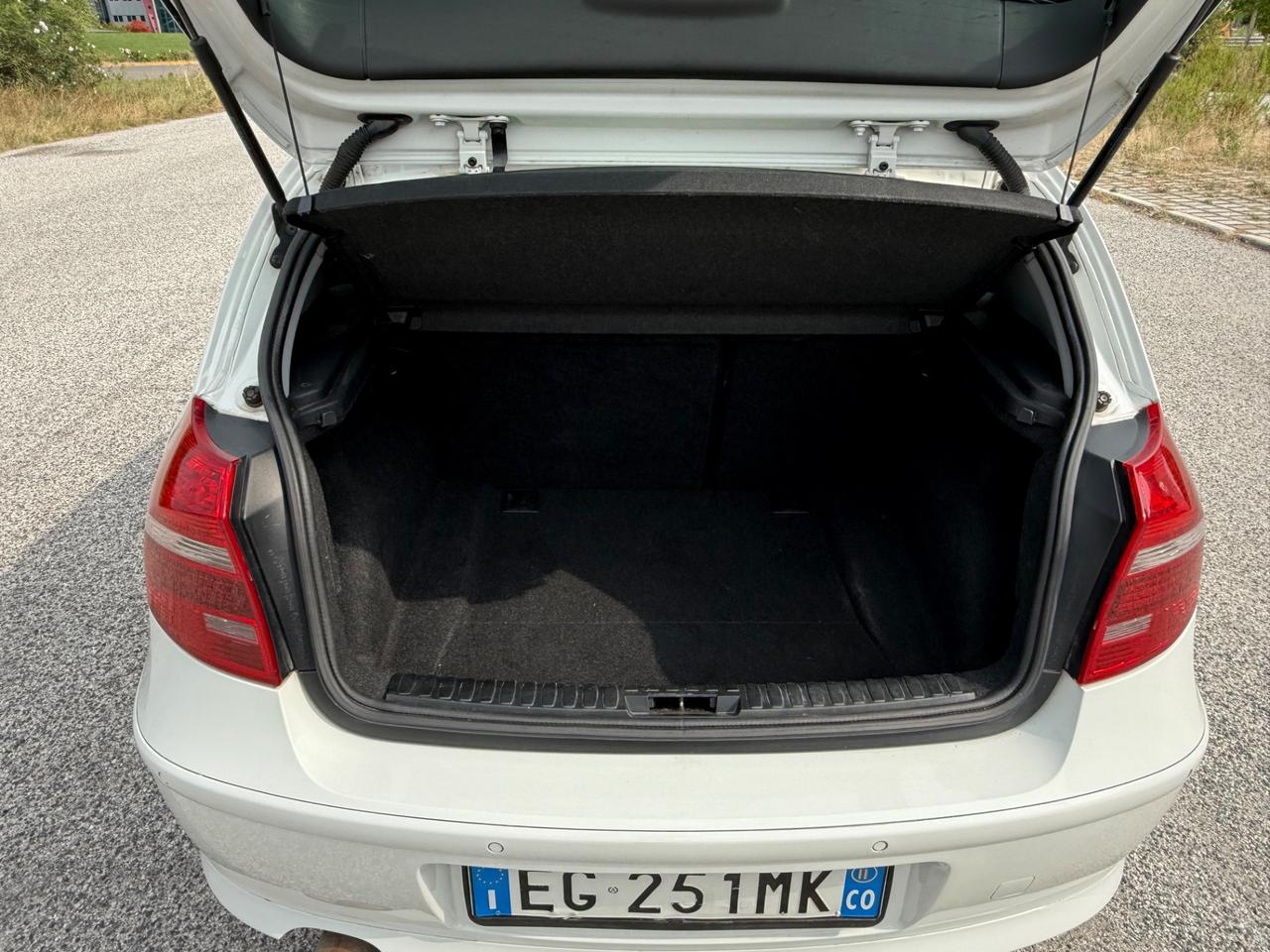 Bmw 116 116d 2.0 116CV cat 5 porte Futura DPF
