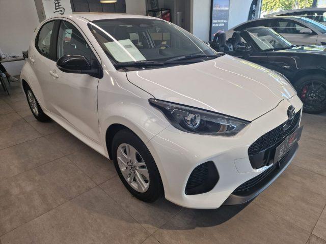 MAZDA 2 Full Hybrid 116cv Centre line