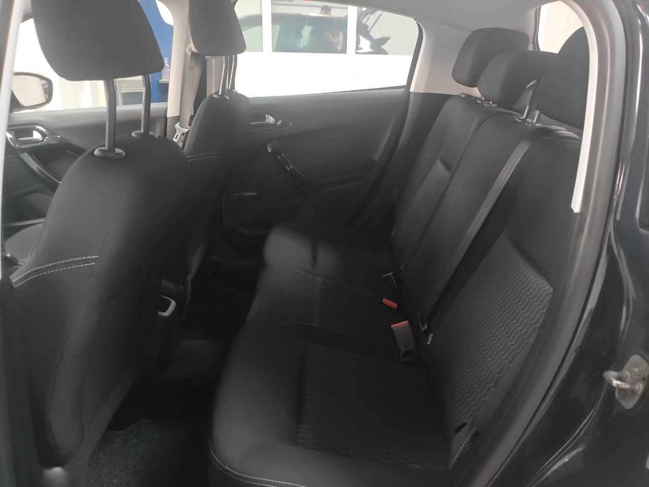 Peugeot 208 5 Porte 208 5p 1.2 puretech Allure s&s 82cv my18