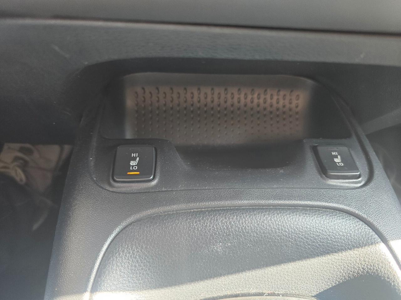 Toyota Corolla 1.8 Hybrid Business