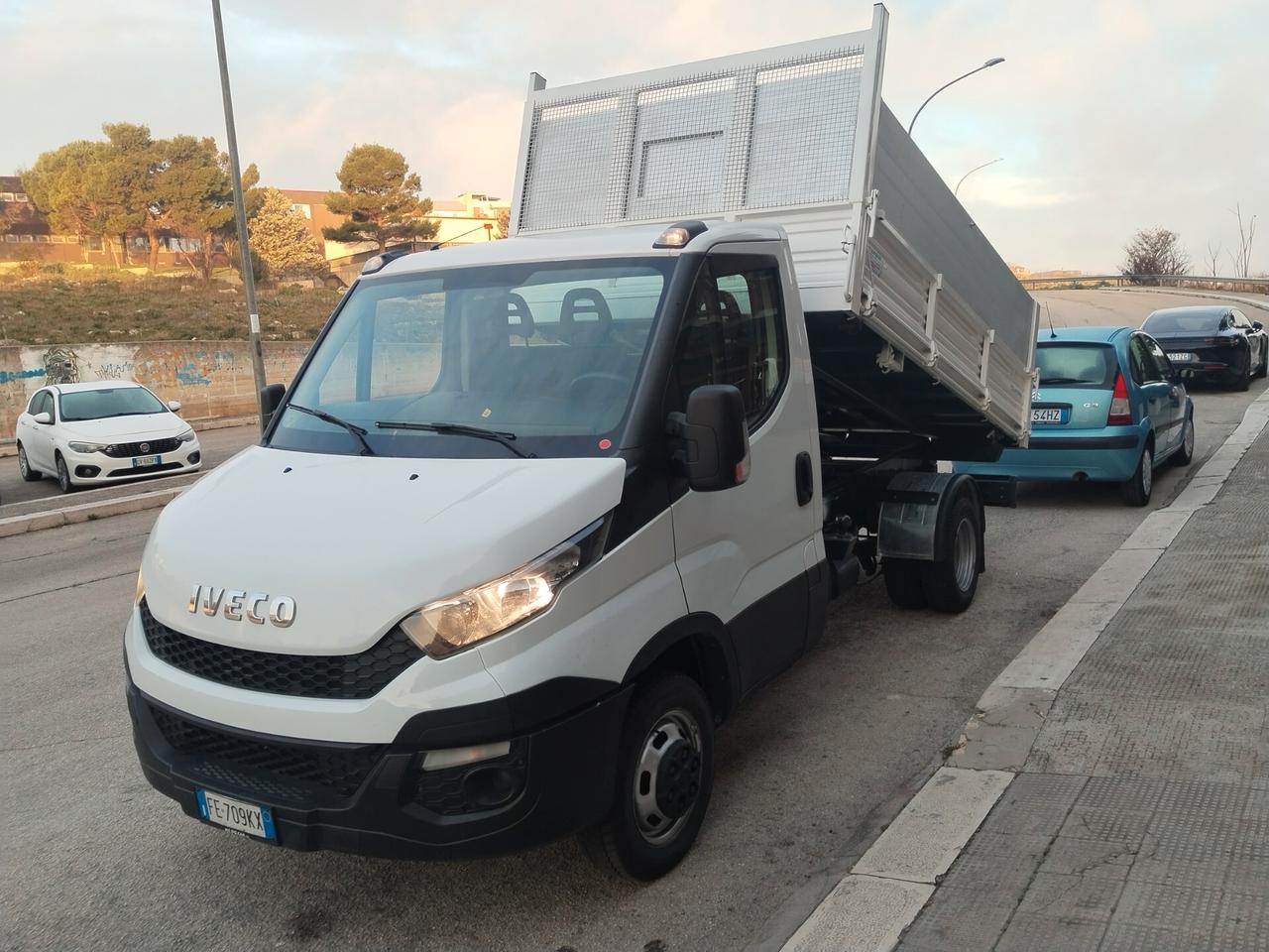 Iveco Daily 35C15 3.0 Multijet ribaltabile