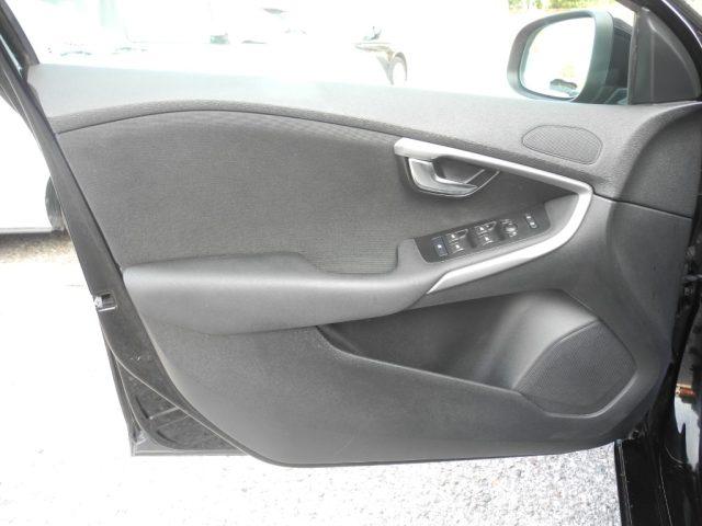 VOLVO V40 D2 1.6 D Kinetic - OK NEOPATENTATI - UNICO PROPR.