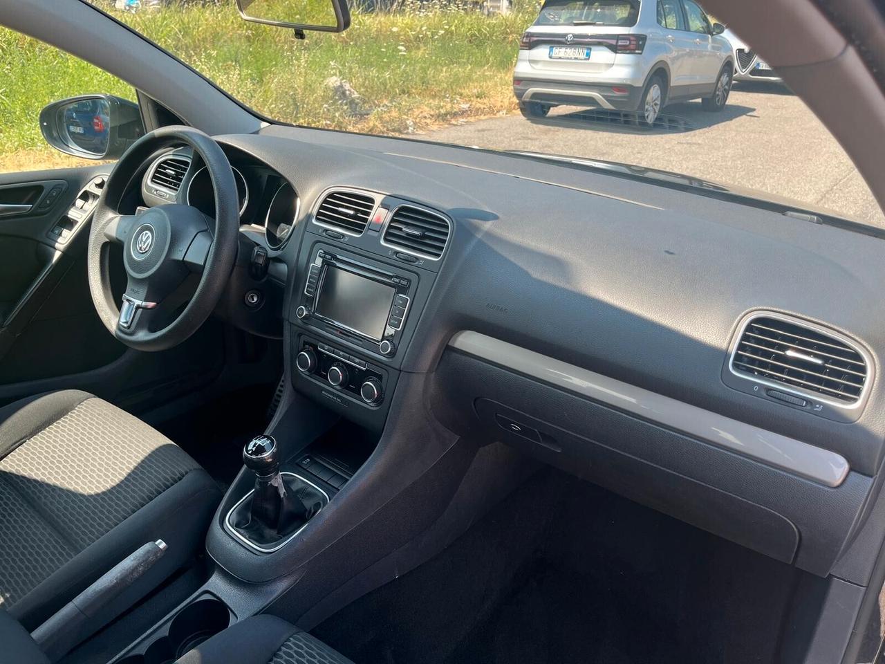 Volkswagen Golf 1.6 TDI DPF 5p.