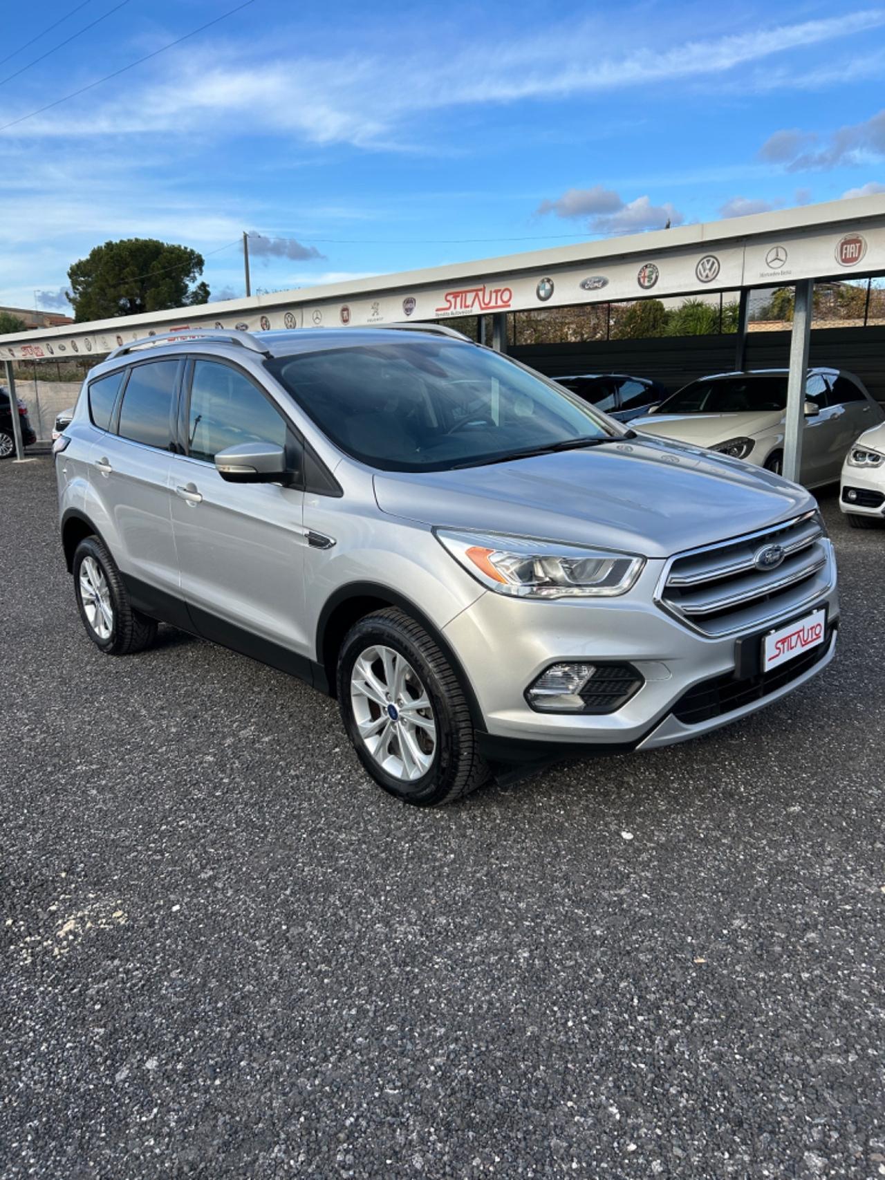 Ford Kuga 2.0 TDCI 150 CV S&S 2WD Titanium