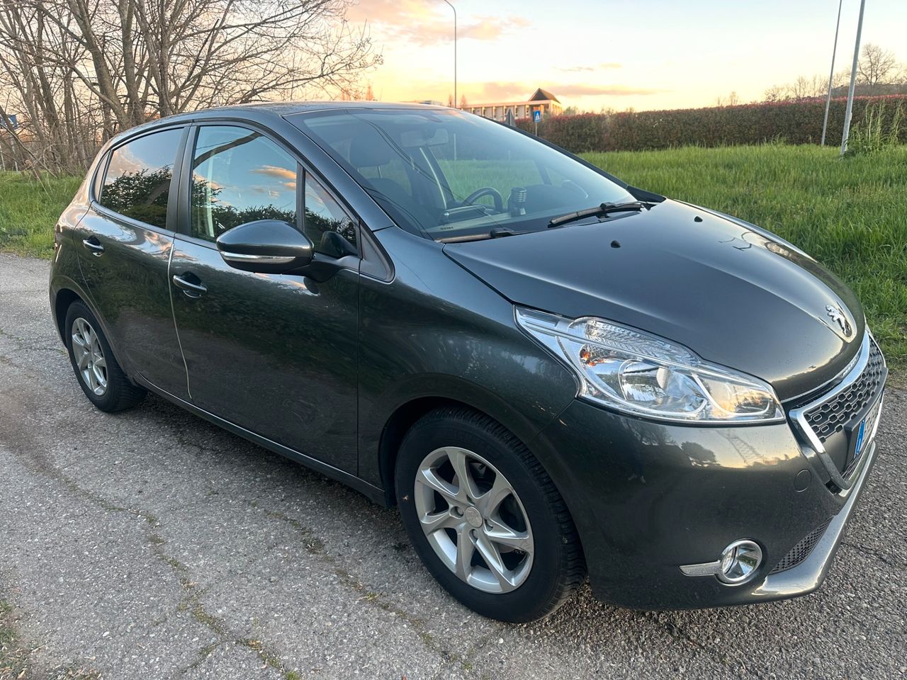 Peugeot 208 1.2 VTi 82 CV 5 porte