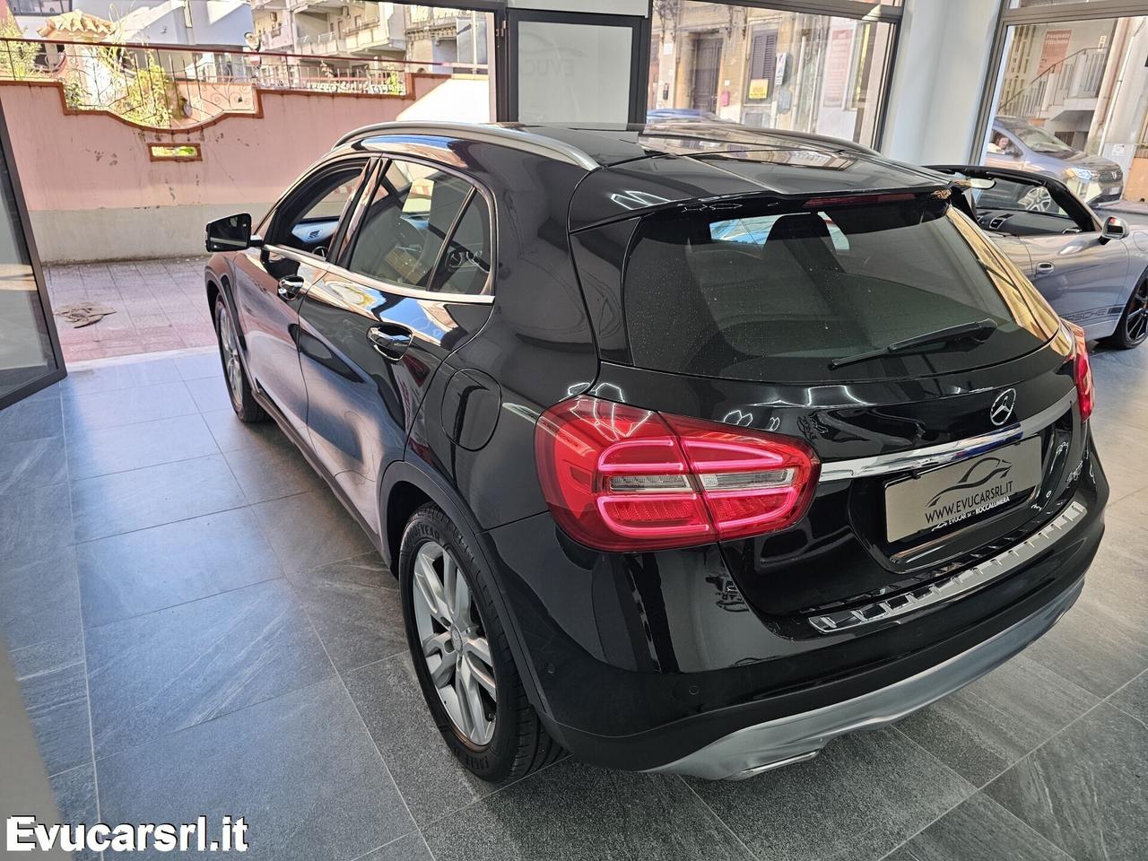 Mercedes GLA 200d Autom 4Matic Sport 2015 118000km