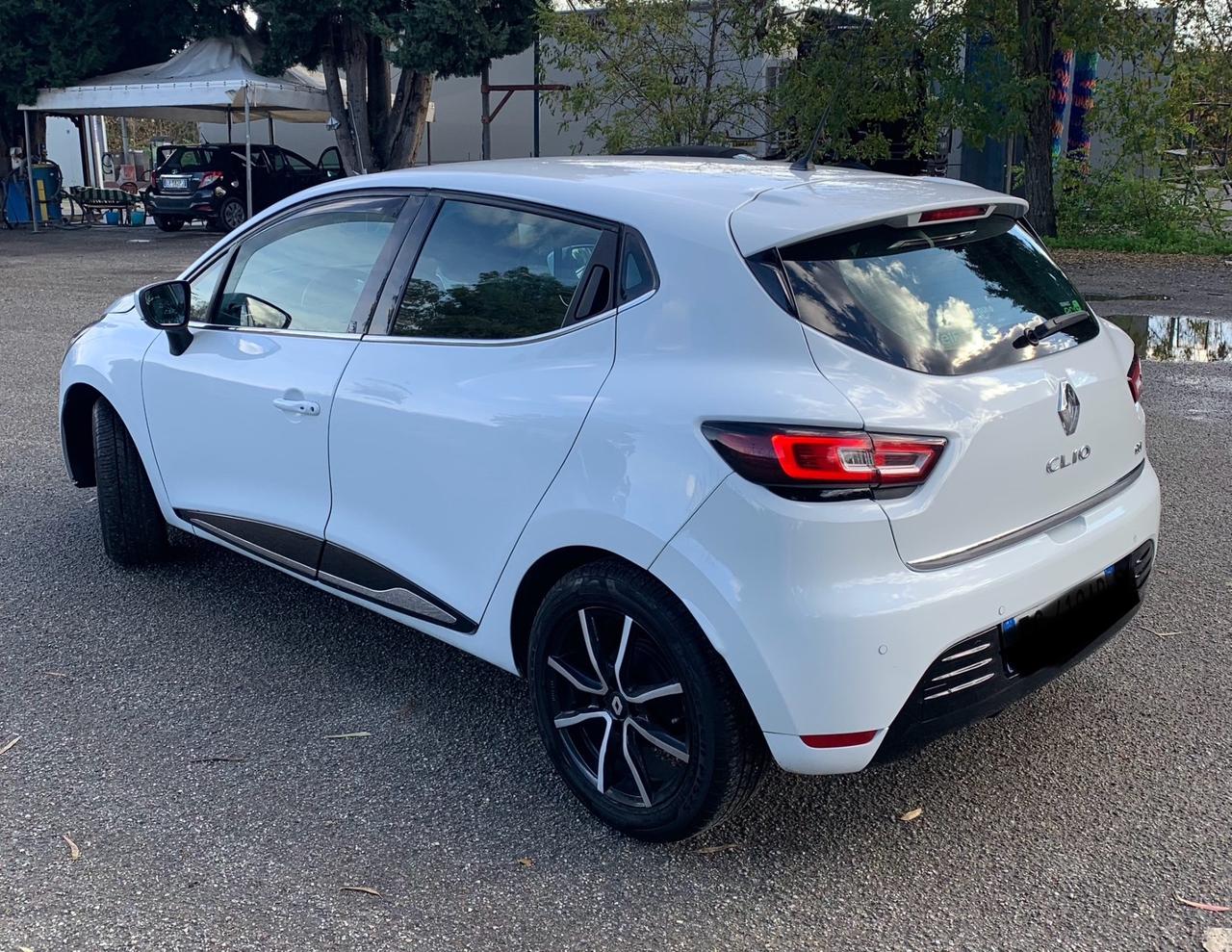 Renault Clio dCi 8V 75 CV Start&Stop 5 porte Energy Intens