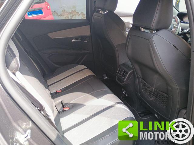 PEUGEOT 3008 Hybrid4 300 e-EAT8 GT Line