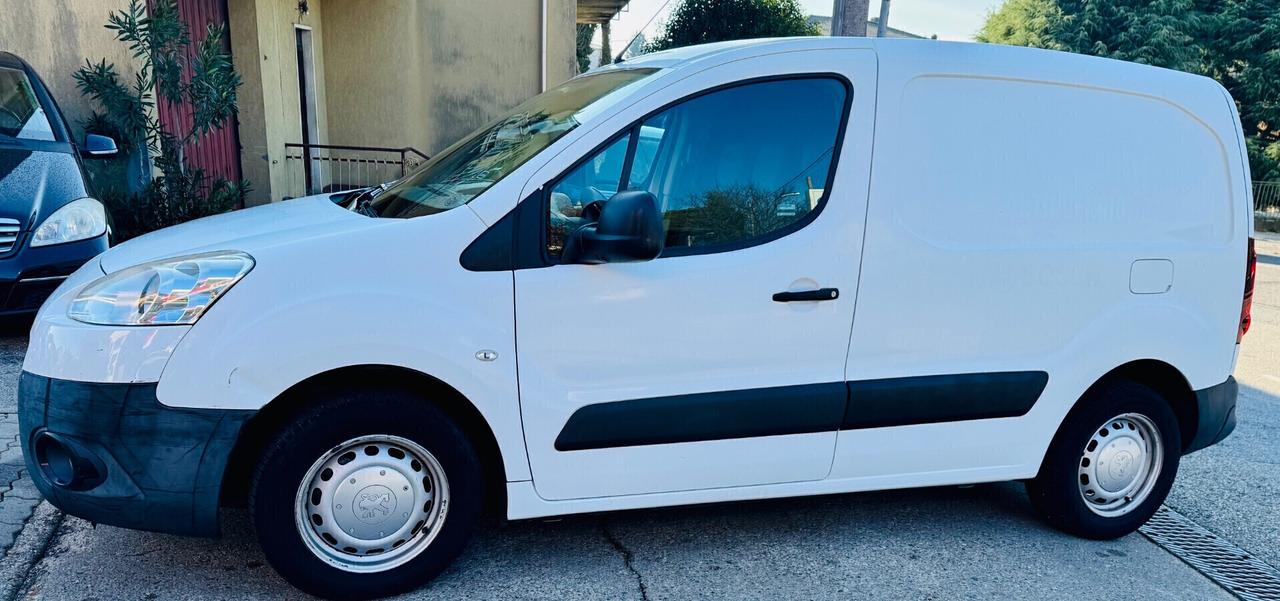 Peugeot Partner Tepee 1.6 HDi Autocarro 3 posti