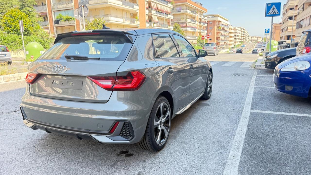 Audi A1 SPB 30 TFSI S tronic line edition LED NAVI KAMERA COCKPIT PDC BLUETOOTH CERCHI 17