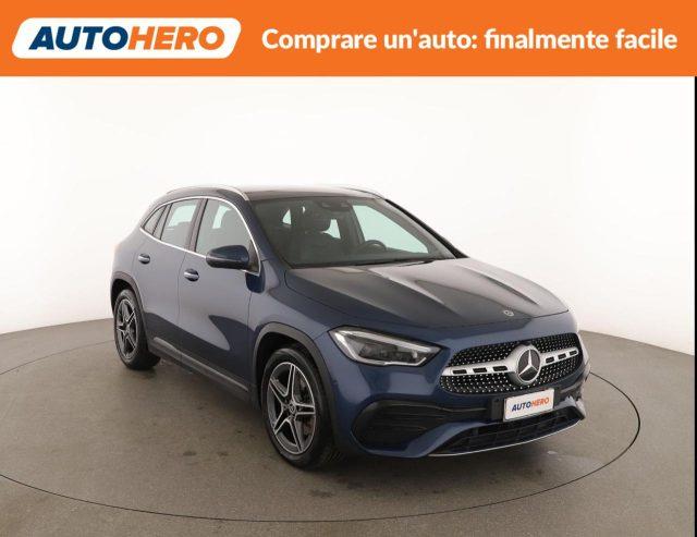 MERCEDES-BENZ GLA 250 Automatic Premium