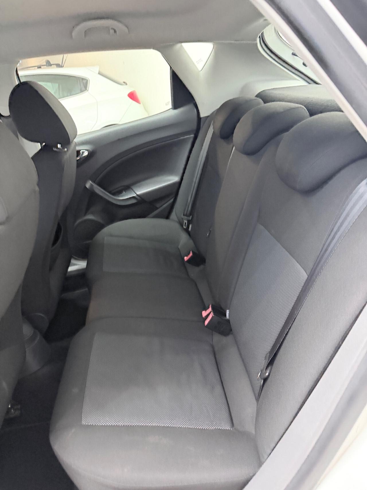 Seat Ibiza 1.6 5p. Sport Dual