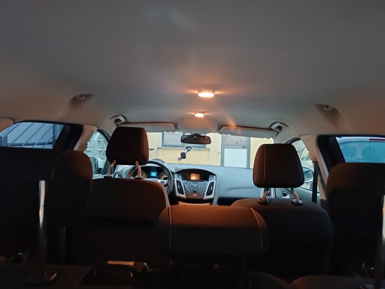 Ford Focus 1.6 120 CV GPL SW Titanium