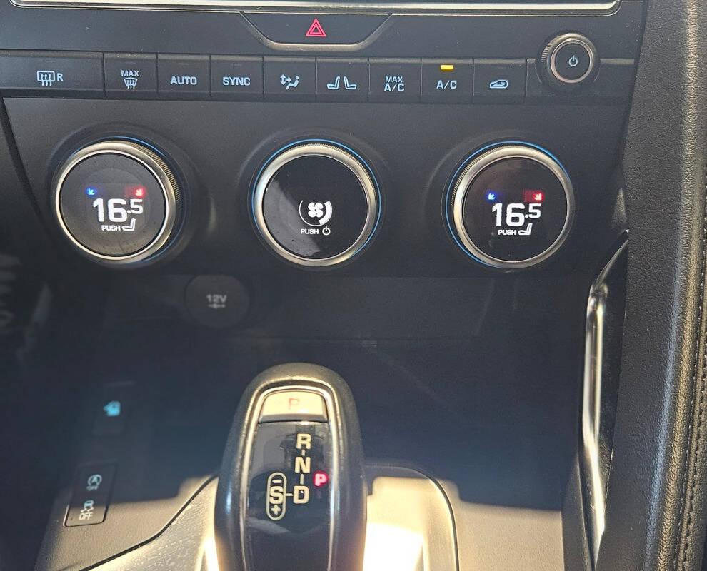 Jaguar E-Pace 2.0d i4 R-Dynamic awd 180cv auto