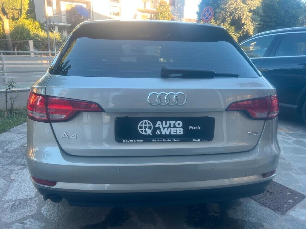 AUDI A4 AVANT 2.0 TDI 150cv ULTRA S-TRONIC BUSINESS SPORT