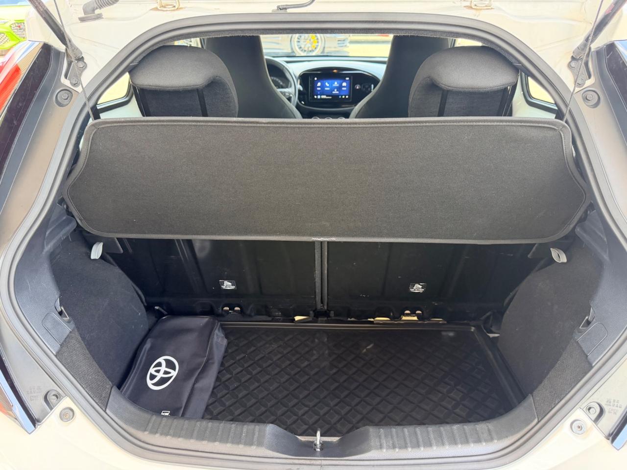 Toyota Aygo X 1.0 VVT-i 72 CV 5 porte Lounge