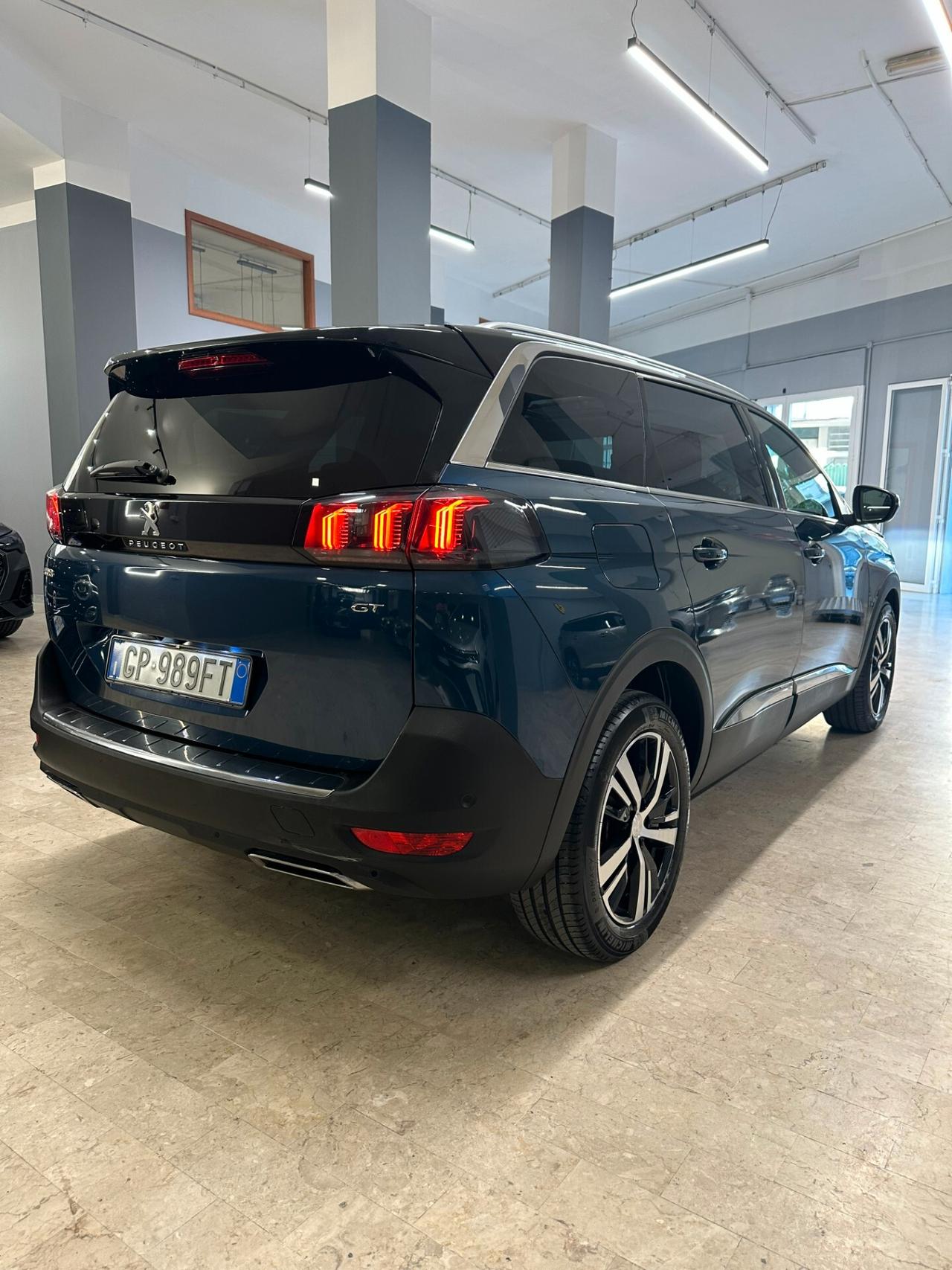 Peugeot 5008 BlueHDi 130 S&S EAT8 GT