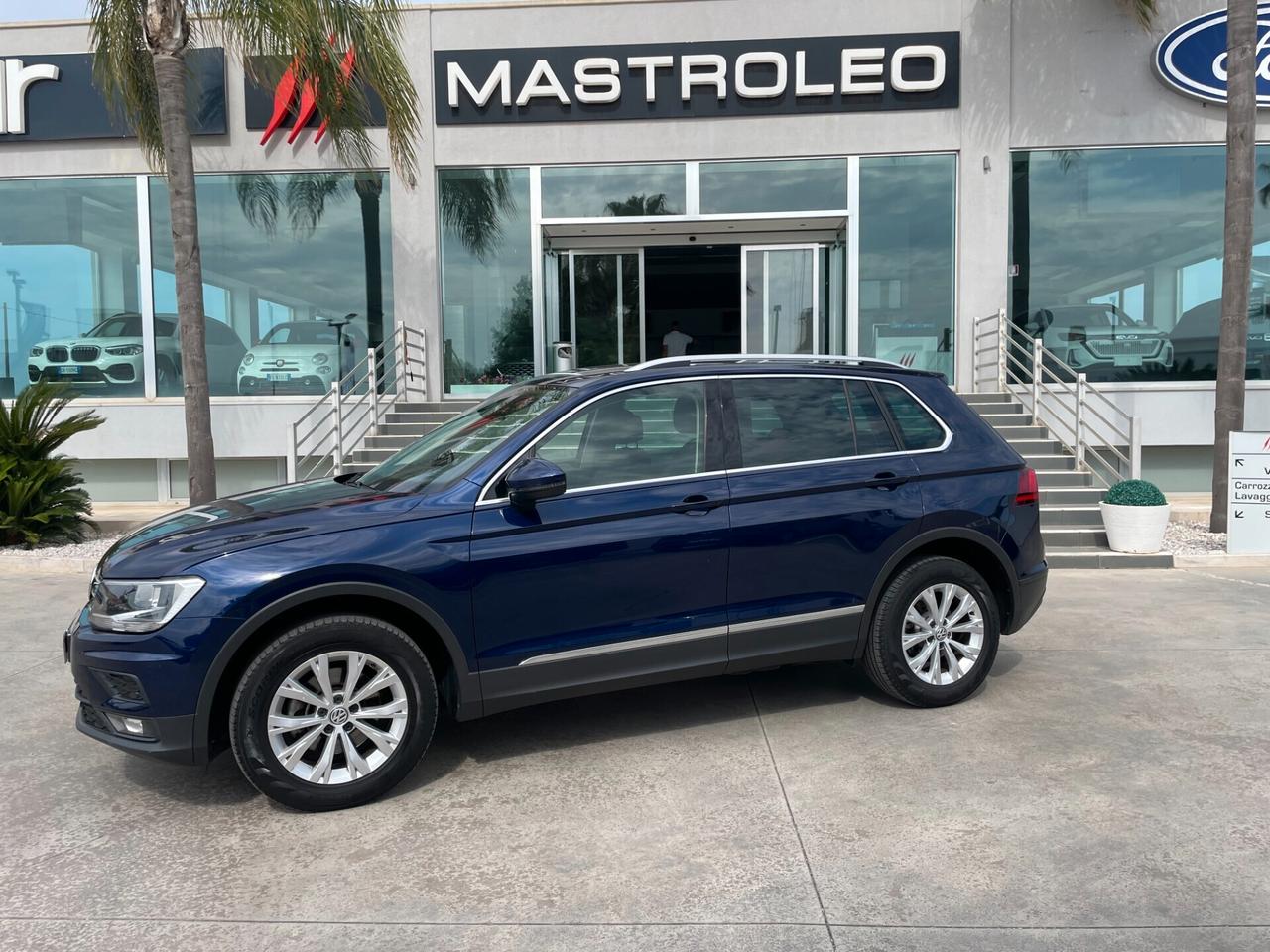 Volkswagen Tiguan 2.0 TDI SCR DSG 4MOTION Business BMT