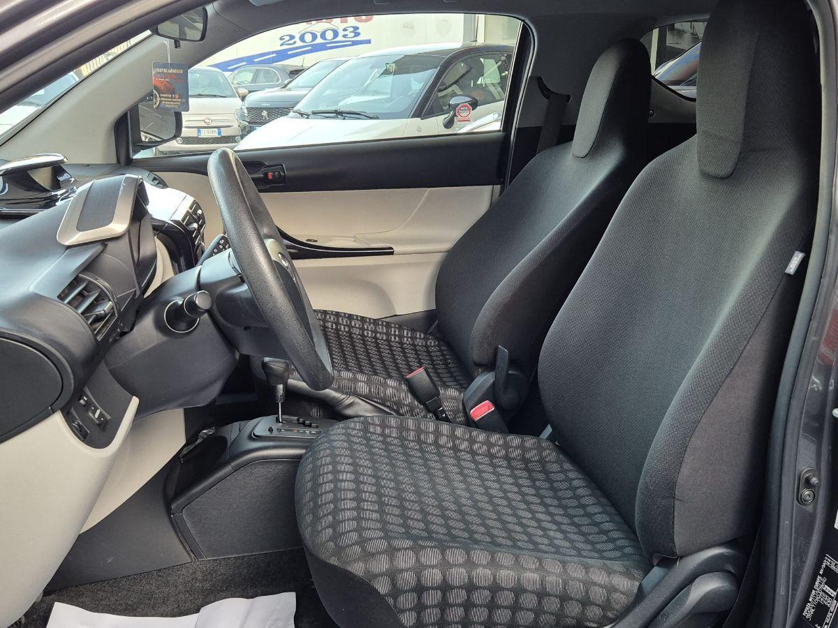 TOYOTA - iQ - 1.0 CVT Trend