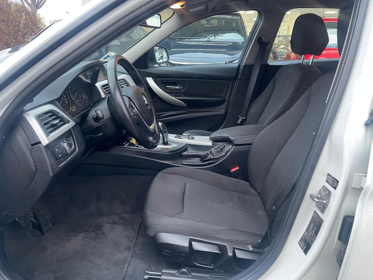 Bmw 318 318d Touring Business aut.