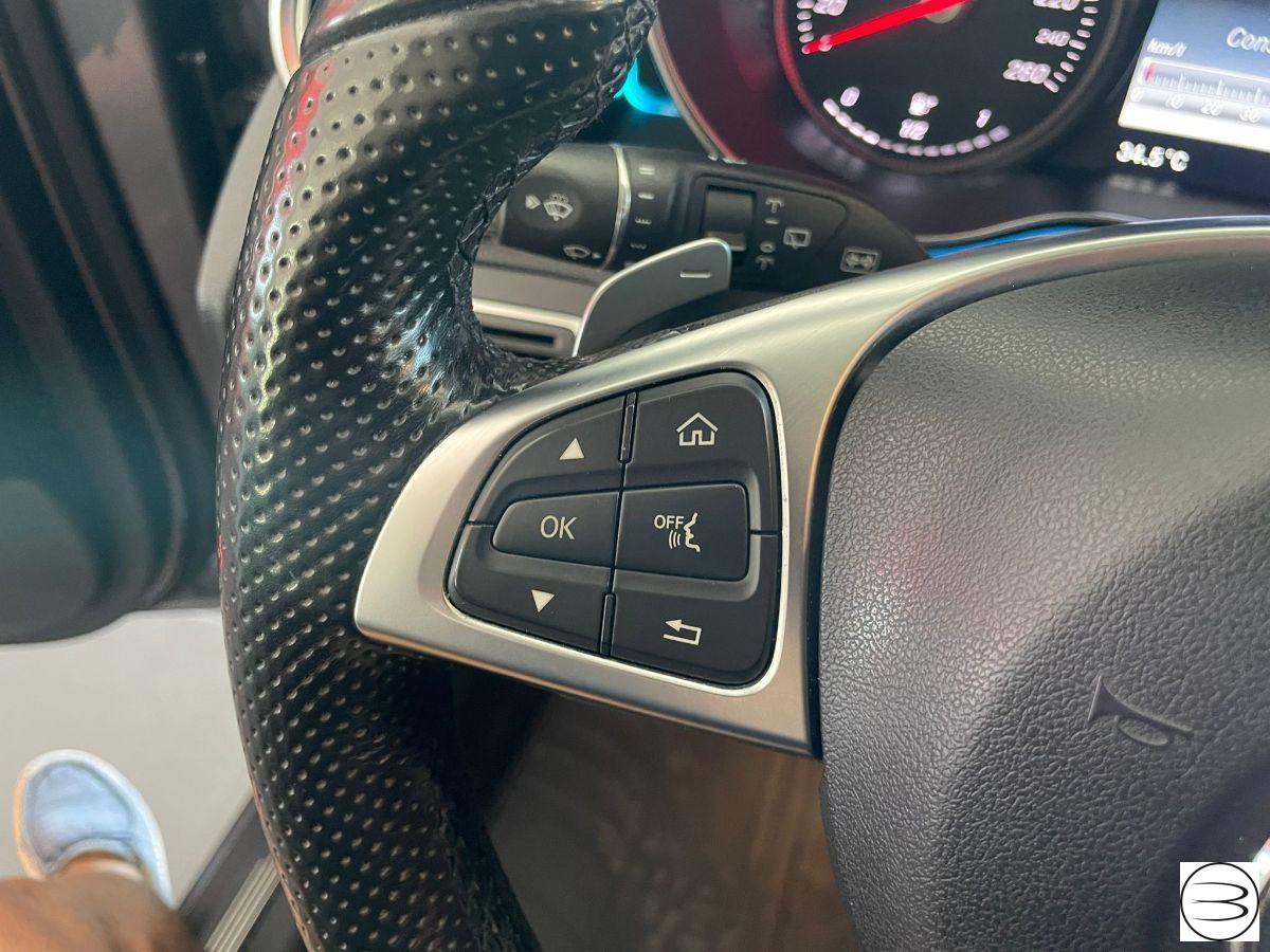 MERCEDES - GLC