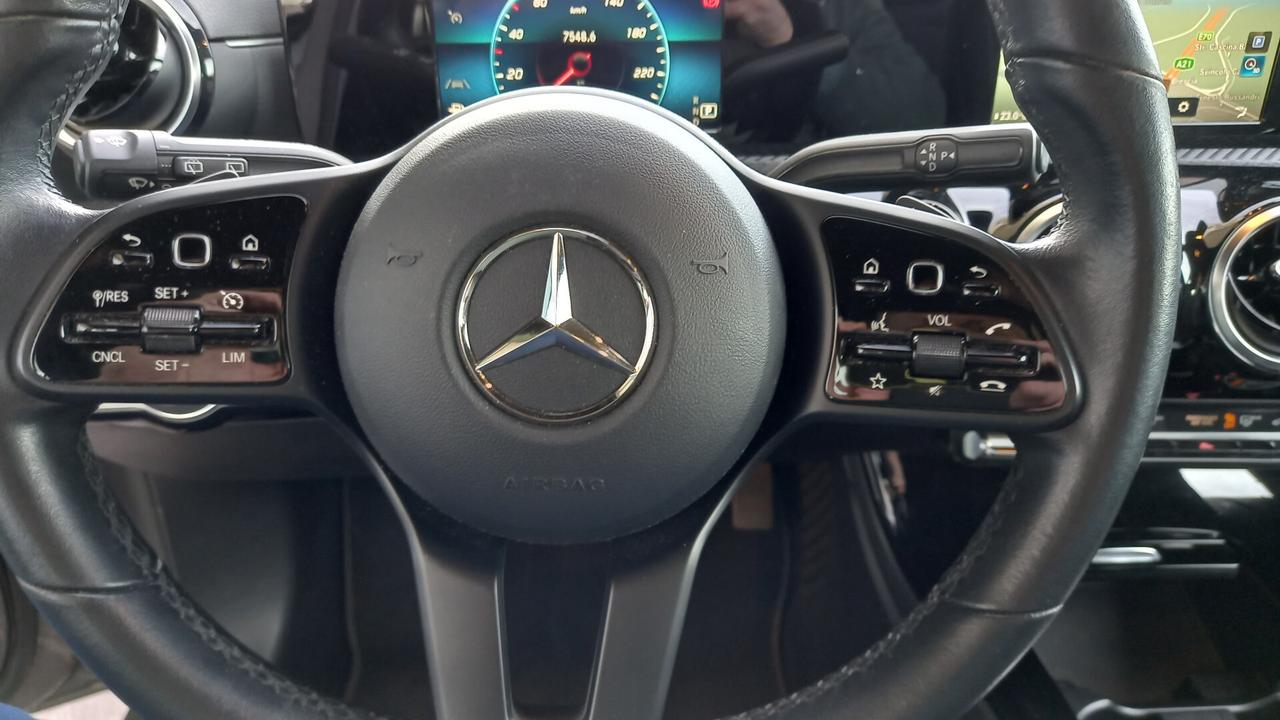 Mercedes-benz A 180 d Automatic Business