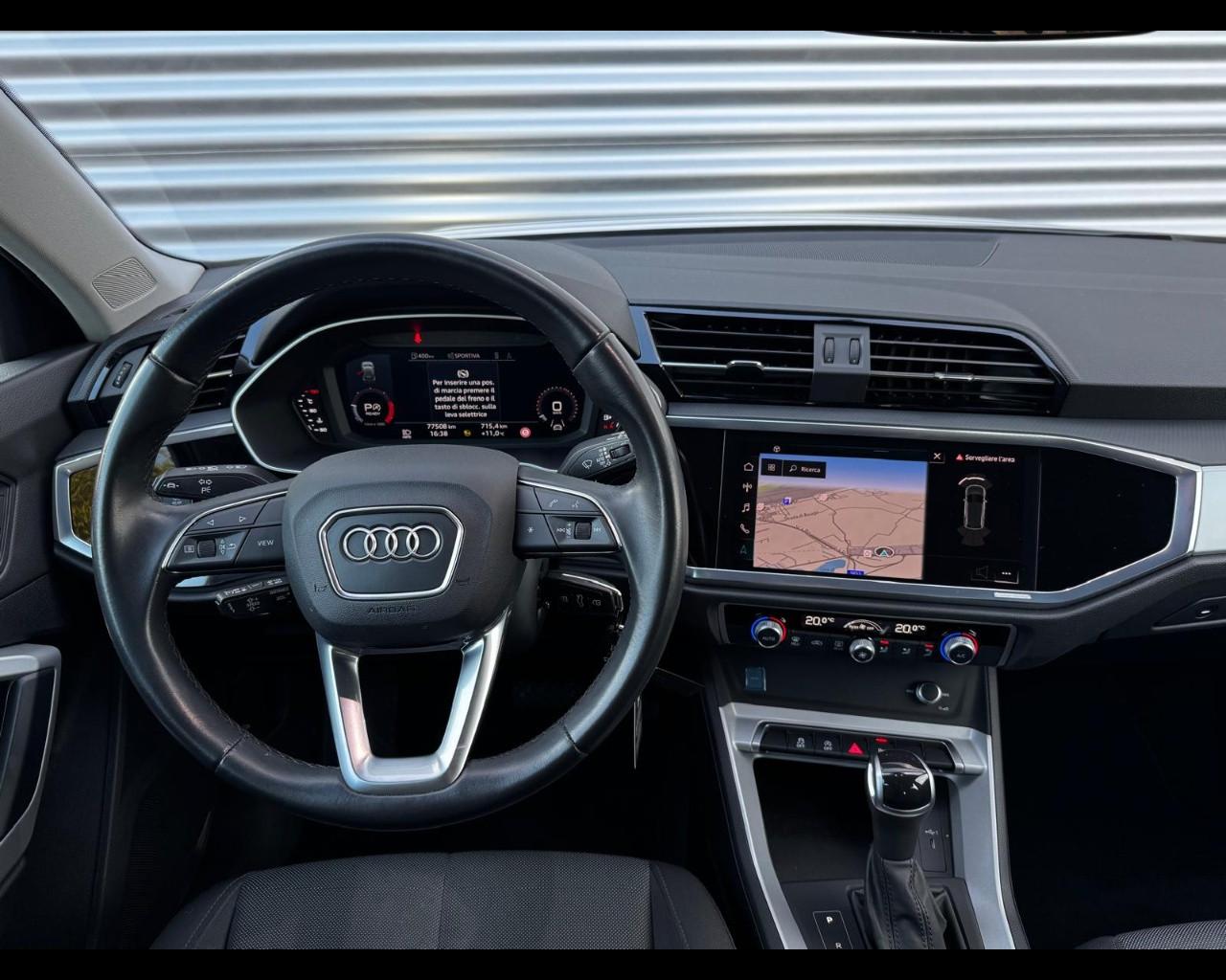 AUDI Q3 35 TDI S-TRONIC BUSINESS